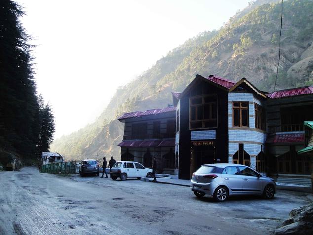 Hotel in Kullu